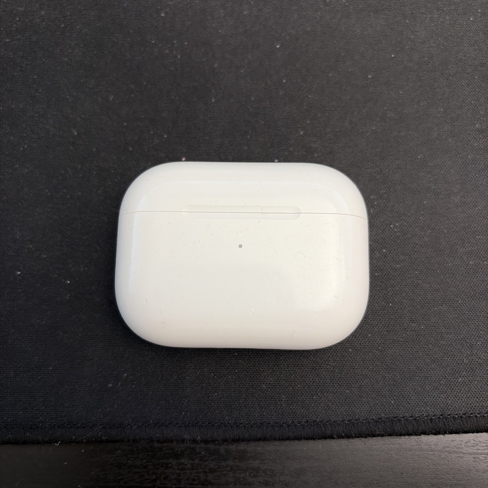 Genuine Apple Airpods Pro 1st Replacement Generation Charging Case ONLY (A2190)