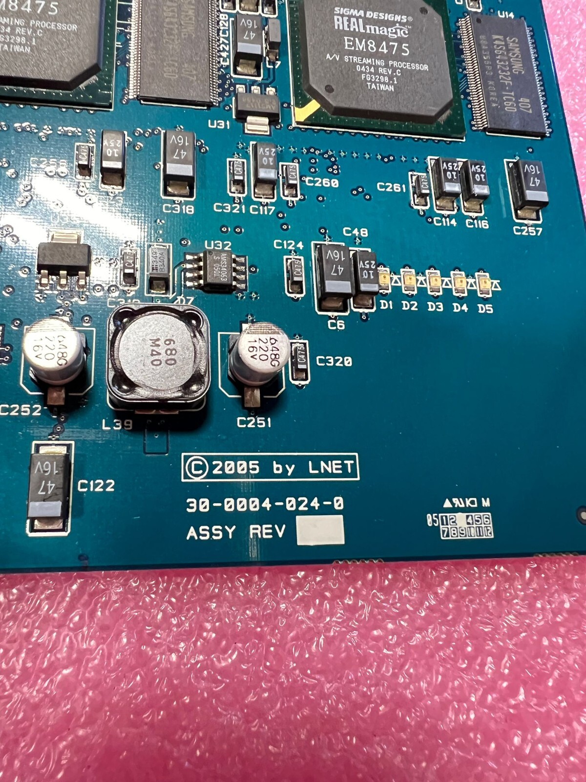 SIGMA DESIGNS REALMAGIC PCI MPEG-2 DECODER CARD 30-0004-024-0 (011824-0)