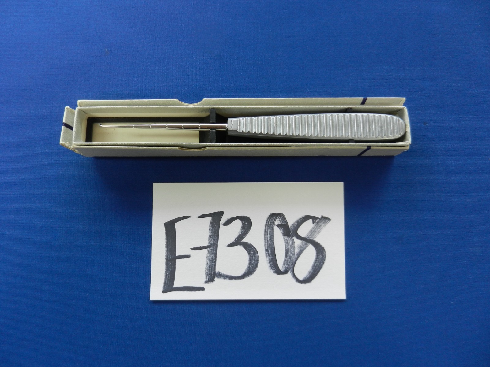 E7308 **NEW** Storz ENT 3.0mm Trapezoid Knife