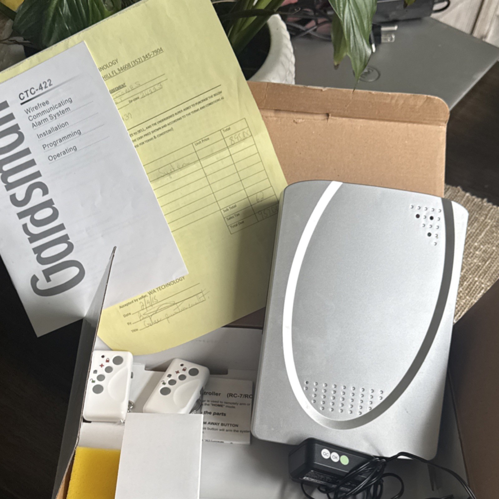CLEARANCE! Gardsman CTC-422 Wirefree Comm Alarm System Silver w/ Remote Controls