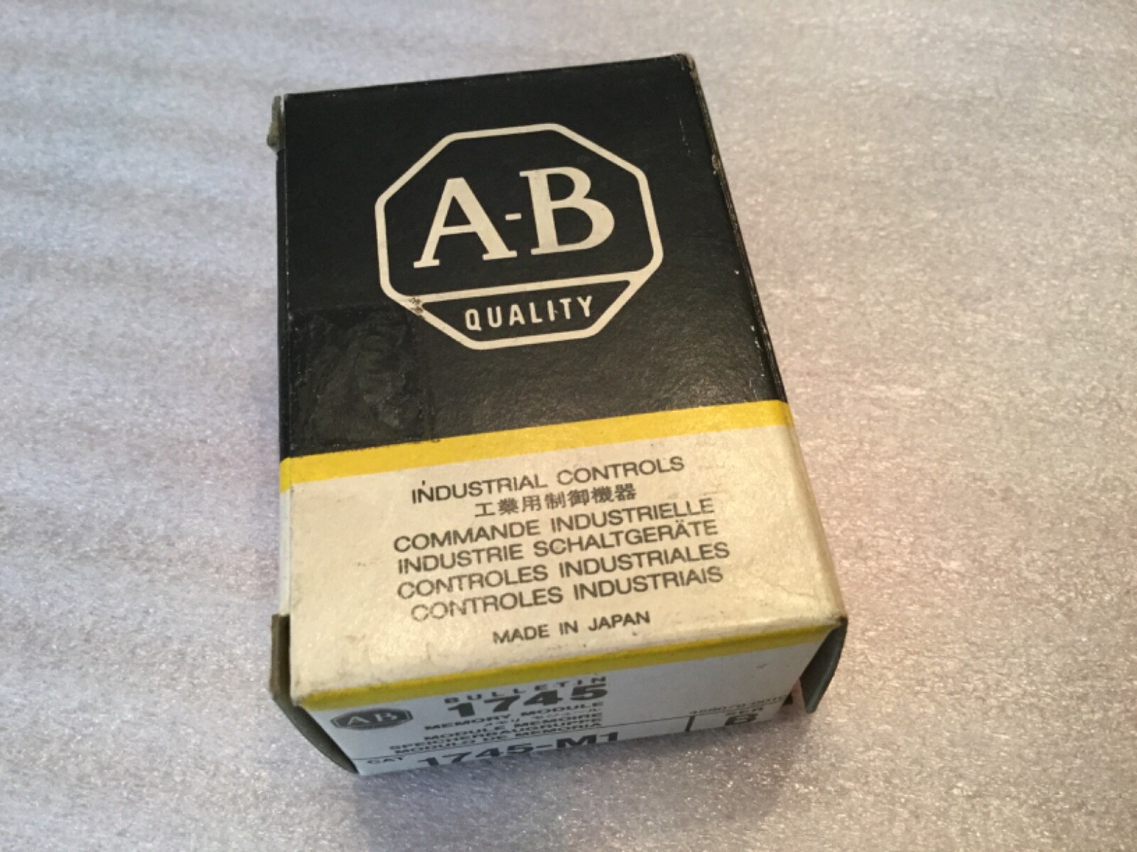 Allen-Bradley 1745-M1 Memory Module Ser. B ...GWO....Used VG