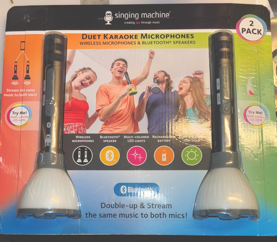 Singing Machine Duet Karaoke Wireless Bluetooth 2-Pk Microphones Speakers SMM498