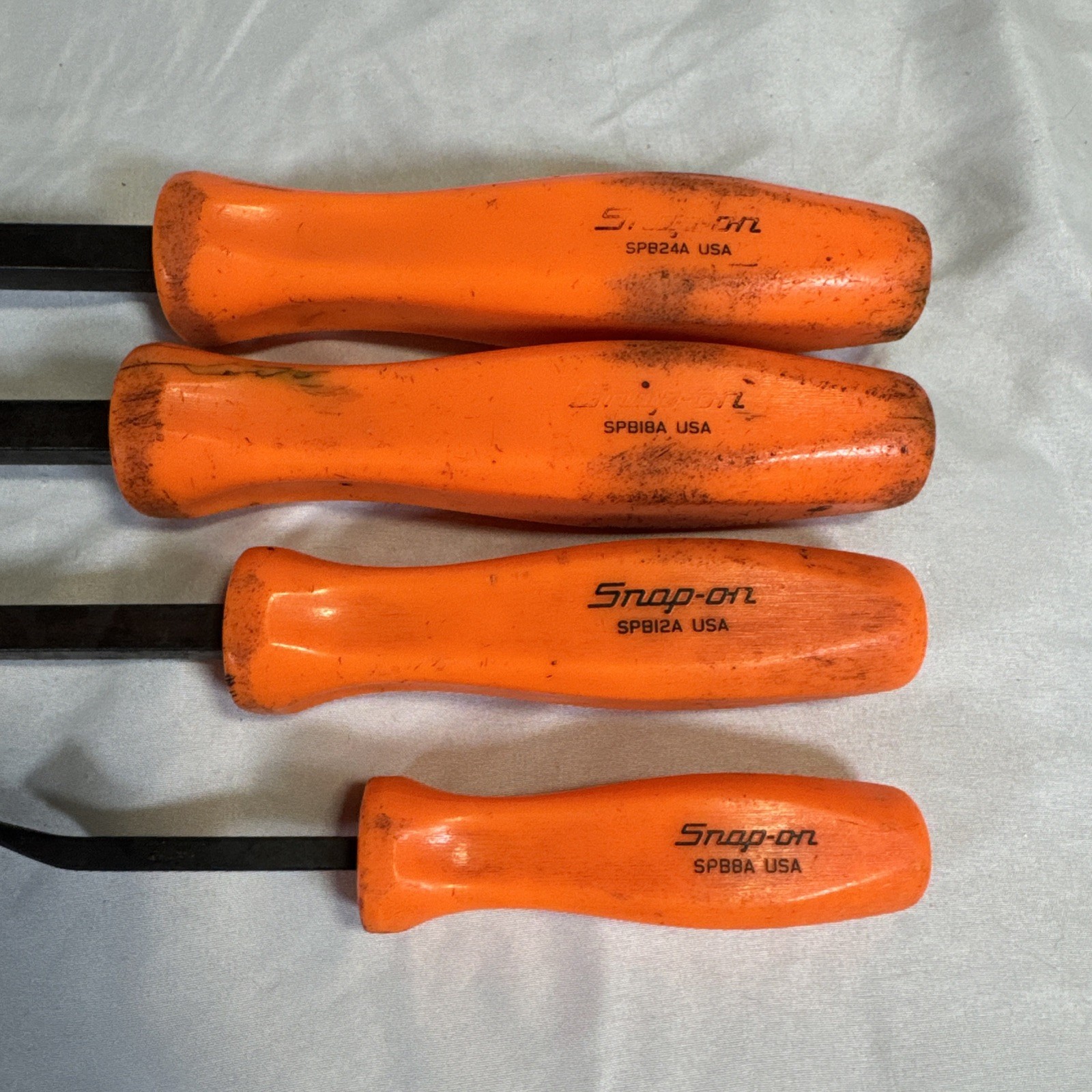 Snap-On 4Pc Pry Bar Set 8" 12" 18" 24" Orange Handle