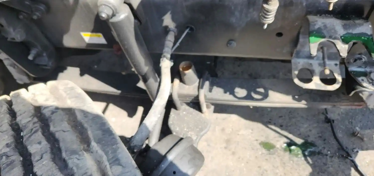 (Used) 2014 Freightliner Cascadia 125, FRONT LEAF SPRINGS Front Leaf & Springs