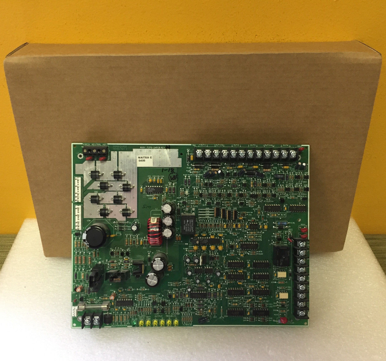 Westinghouse / Schlage SE422 (62107564001) Security Access Controller. Tested!