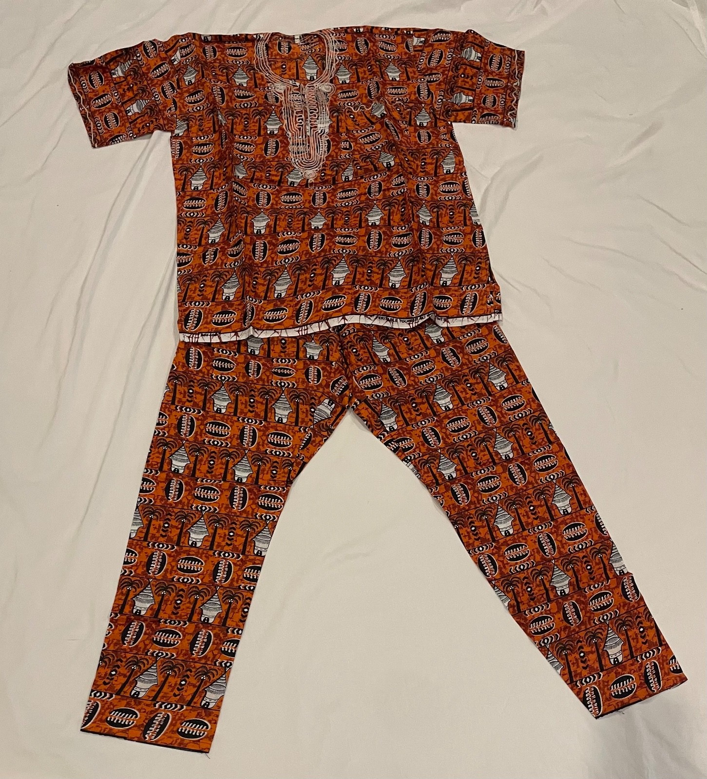 medium 2 peice set mens african