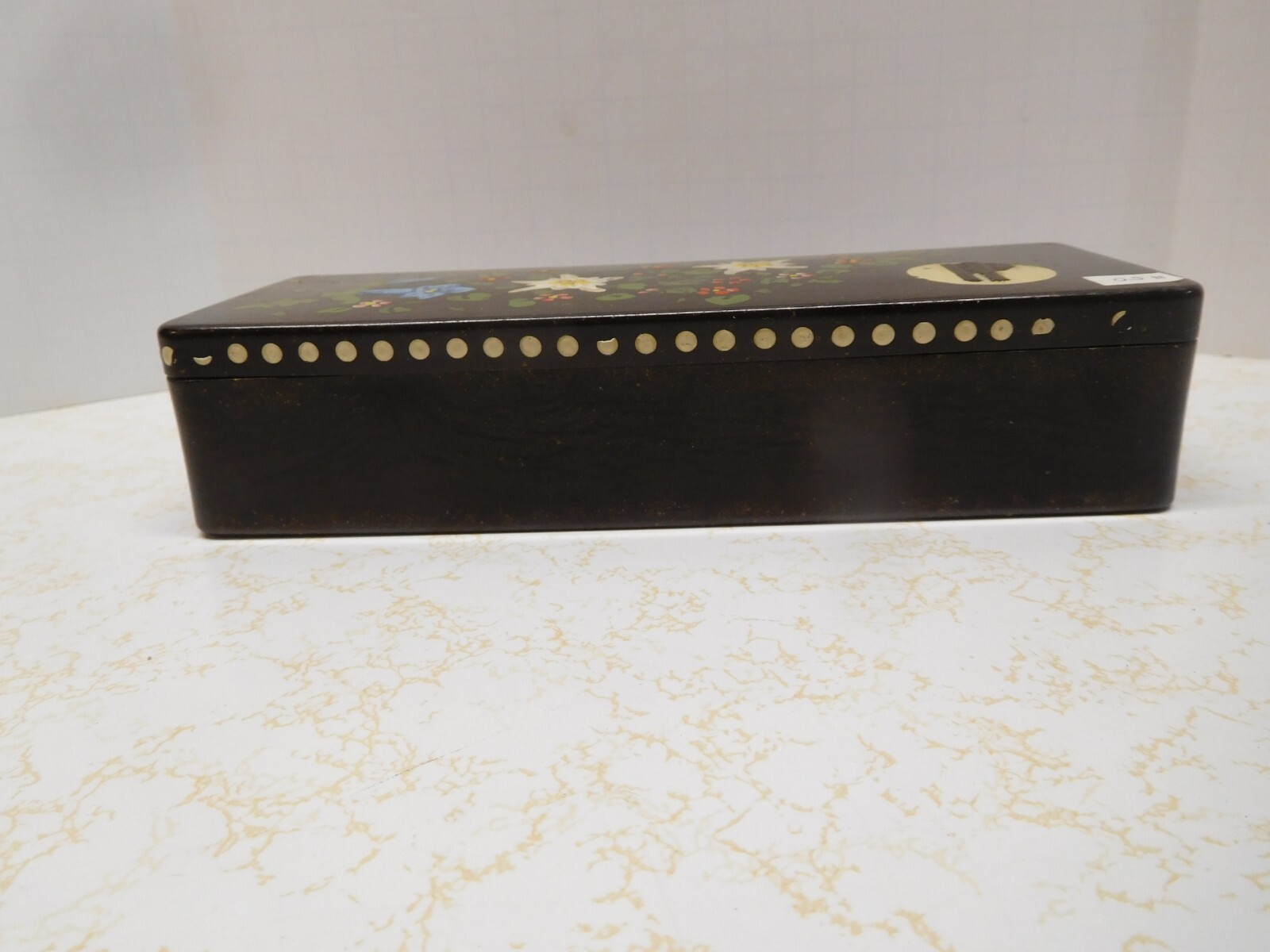 Splendid Vintage England Landmark Tower Painted Composite Box