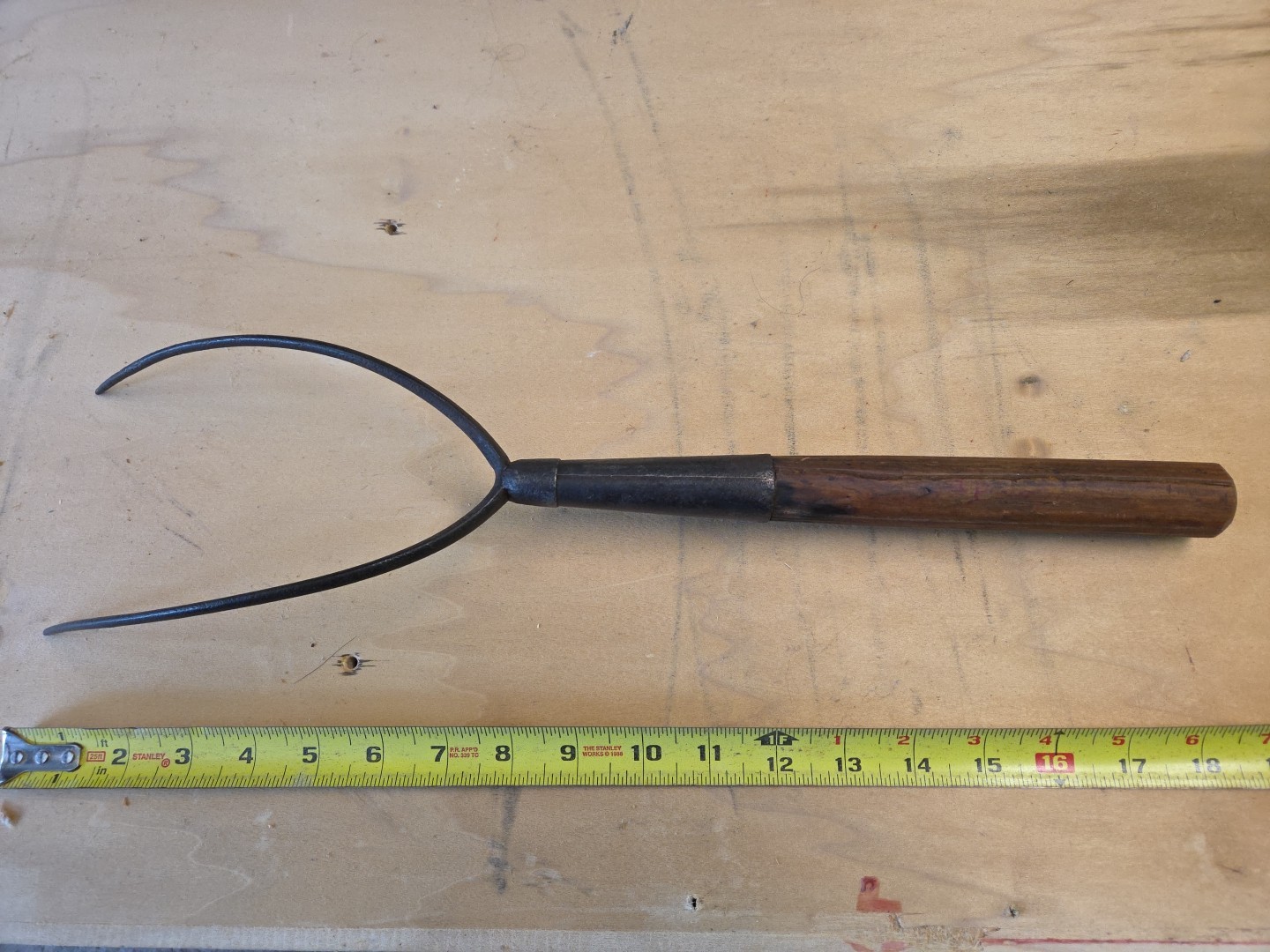 Old 2 Tine Pitch Fork Head Hay Prong Primitive Garden Farm Tool & Ferrule 19" L