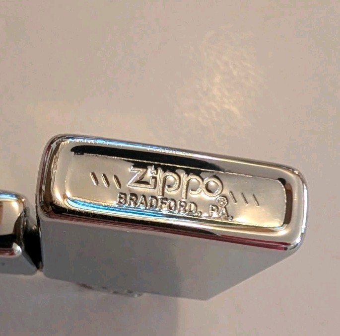 SPERRY I984 ZIPPO SLIM LIGHTER