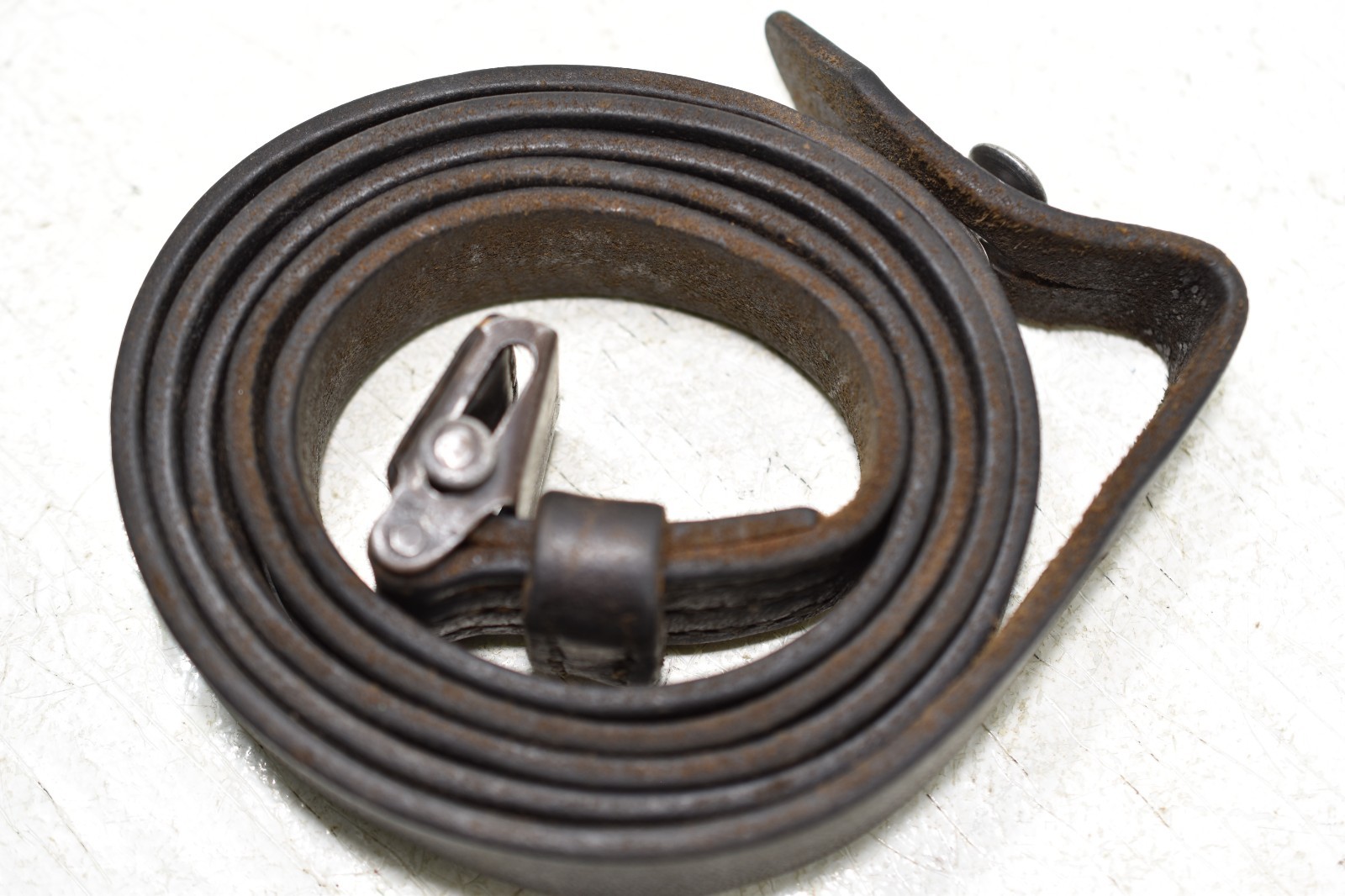 German WWII WW2 or post war 52" Leather Rifle Sling MP Mauser