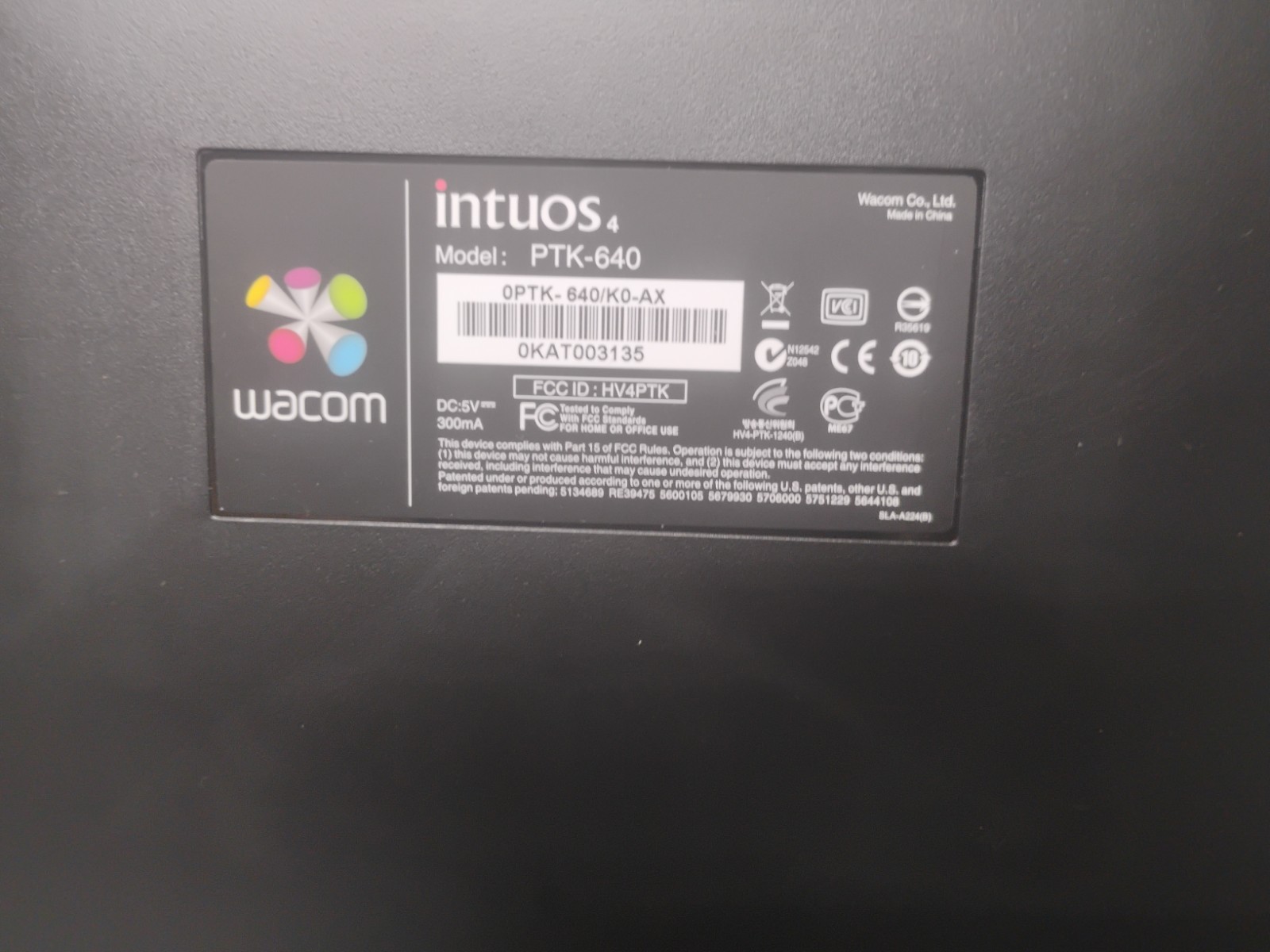 Wacom Intuos4 Medium Professional Graphics Tablet, PTK-640