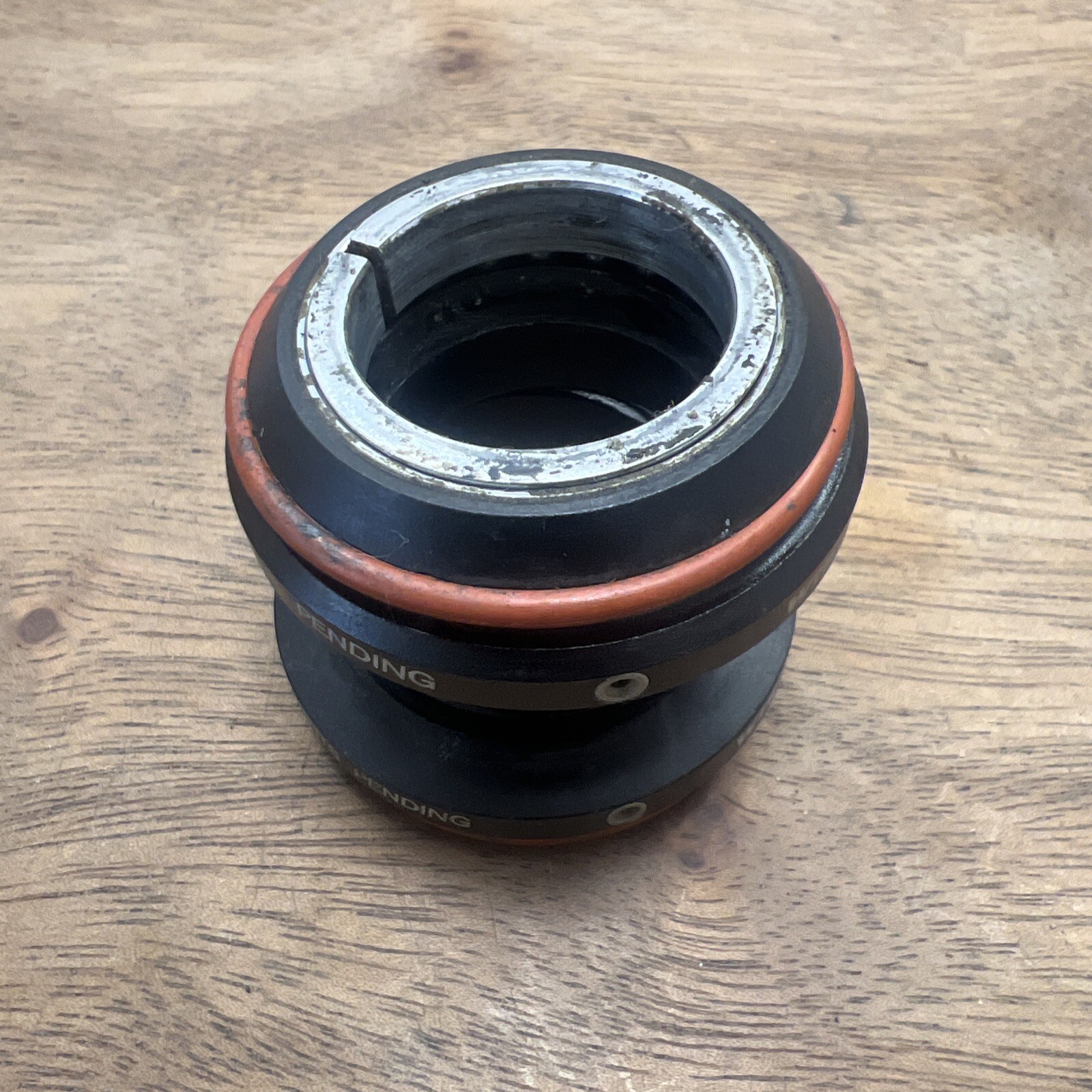 WTB Grease Guard Headset 1 1/8" Wilderness Trail Bikes Black Threadless