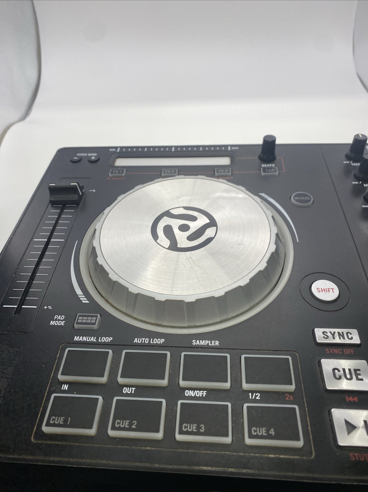 Numark MT PRO3 Double Deck DJ Controller Serato, Mixer, Autoloop, 16 Pads