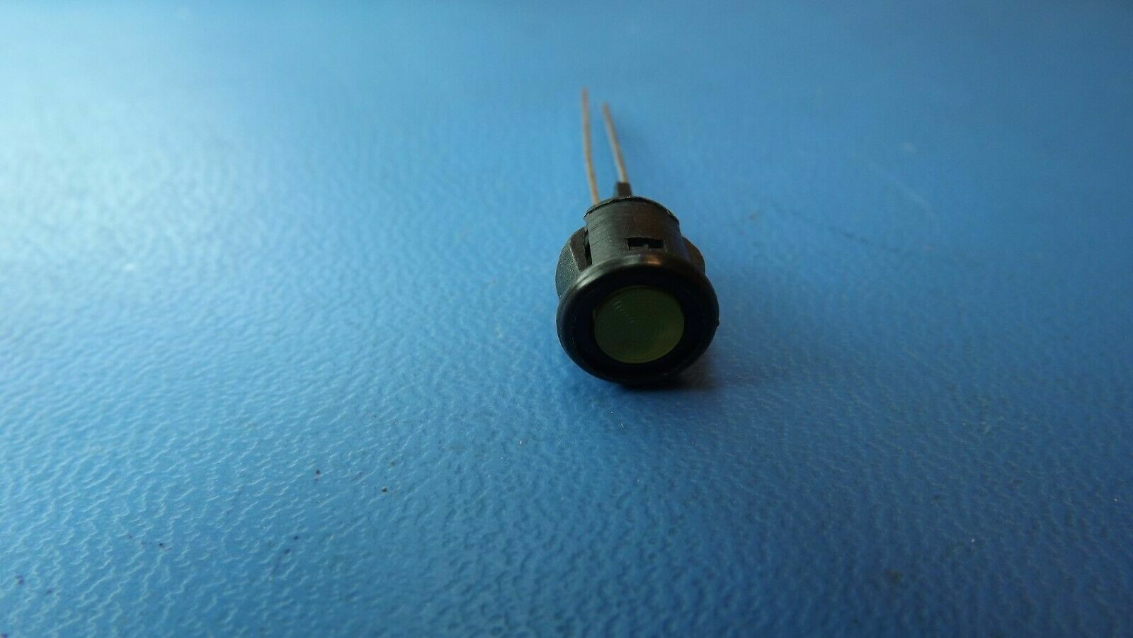 (5PCS) SSI-LXH387YD LUMEX LED Panel Mount Indicators LED PMI