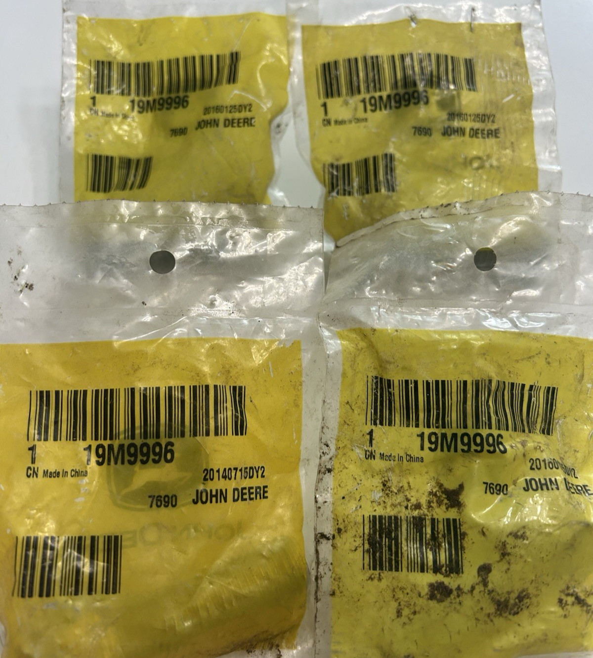 4-pack Genuine John Deere 19M9996 Cap Screws New OEM Free Shipping