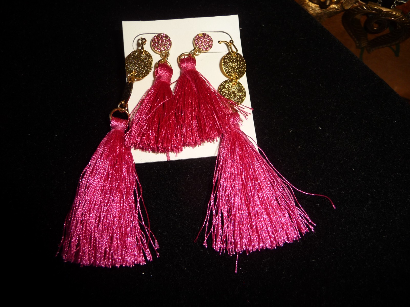 HOT PINK 2 PAIRS TREAD STRING DANGLE   RHINESTONE PIERCED EARRINGS #25/2