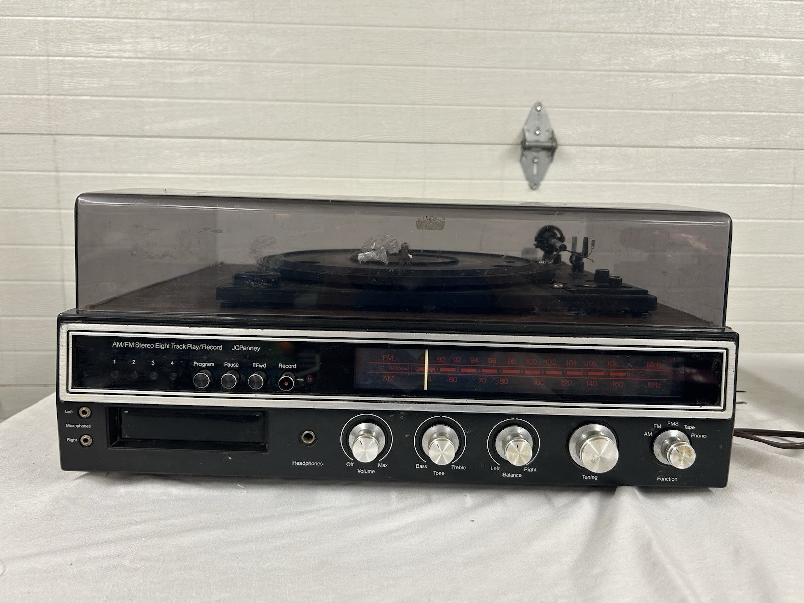 Vintage JC penney  am/fm stereo 8 track player recorder 683-1741  PARTS ONLY