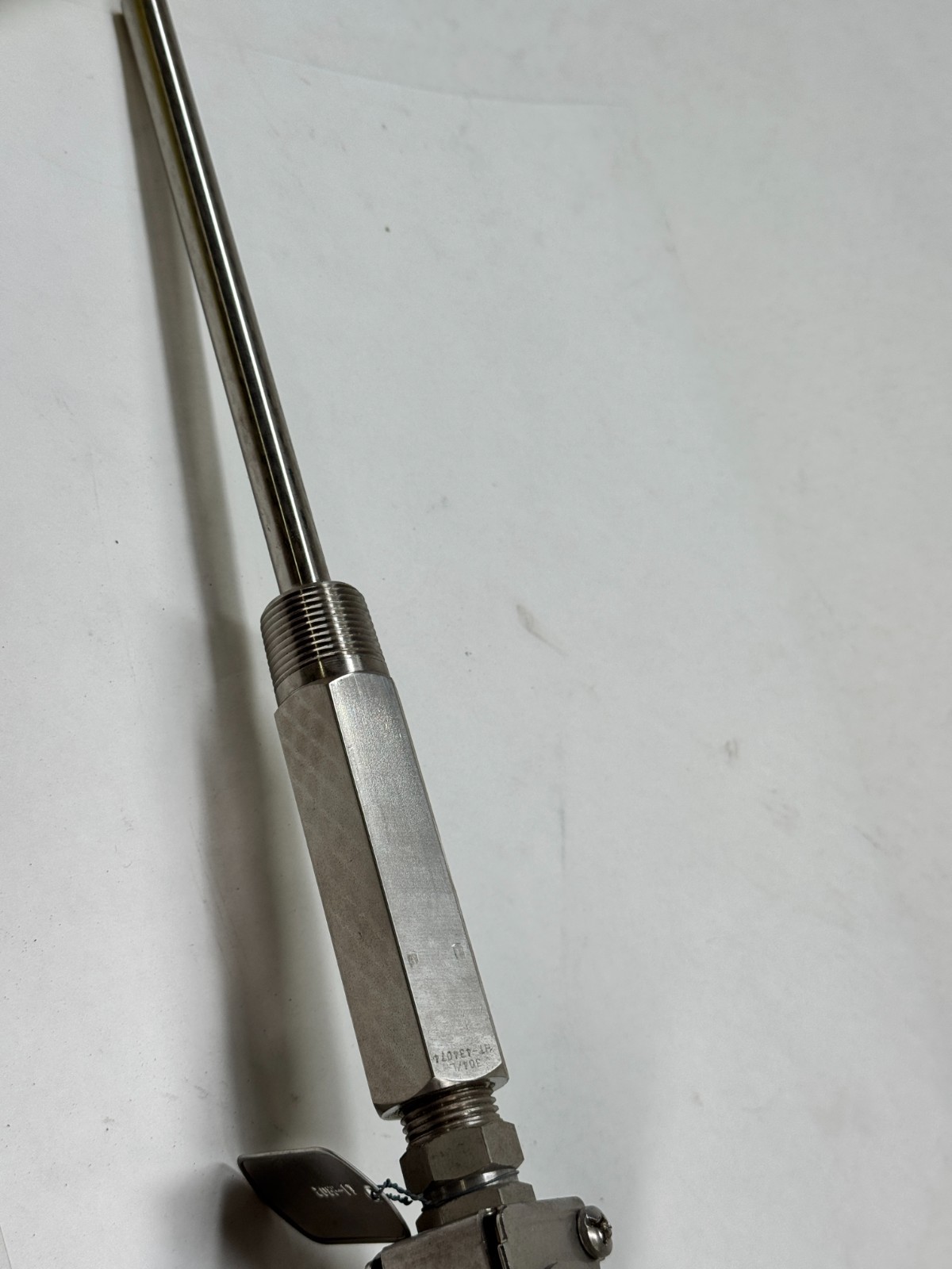 ASHCROFT Adjustable Angle Thermometer, 0-250F, 5" Face, 8" Stem, 3/4" NPT