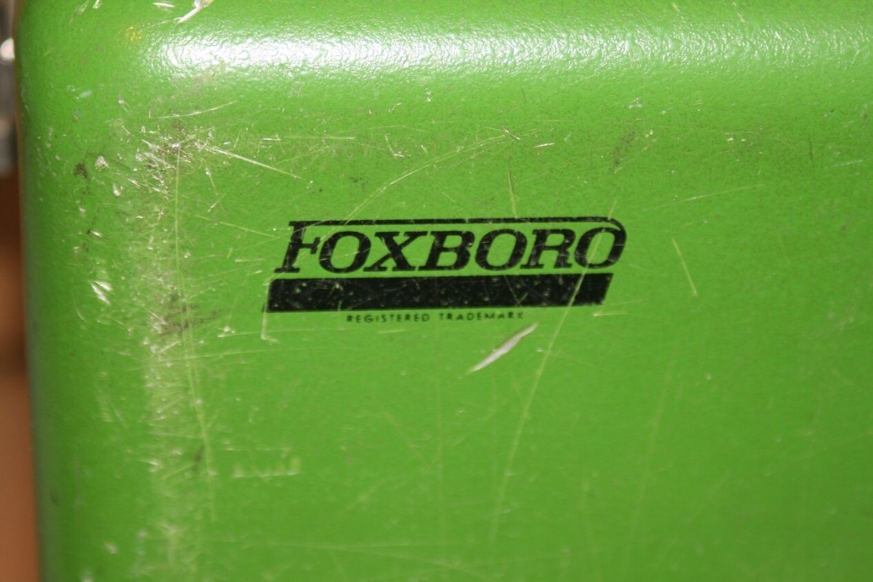 Invensys Foxboro 2AT-CAL Spec 200 System Calibrator