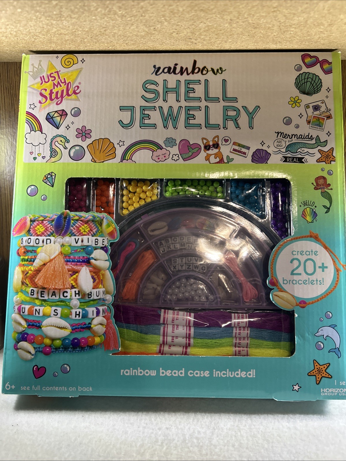 2020 Hoeizon Group Just My Style Rainbow Shell Jewerly Kit. NEW.