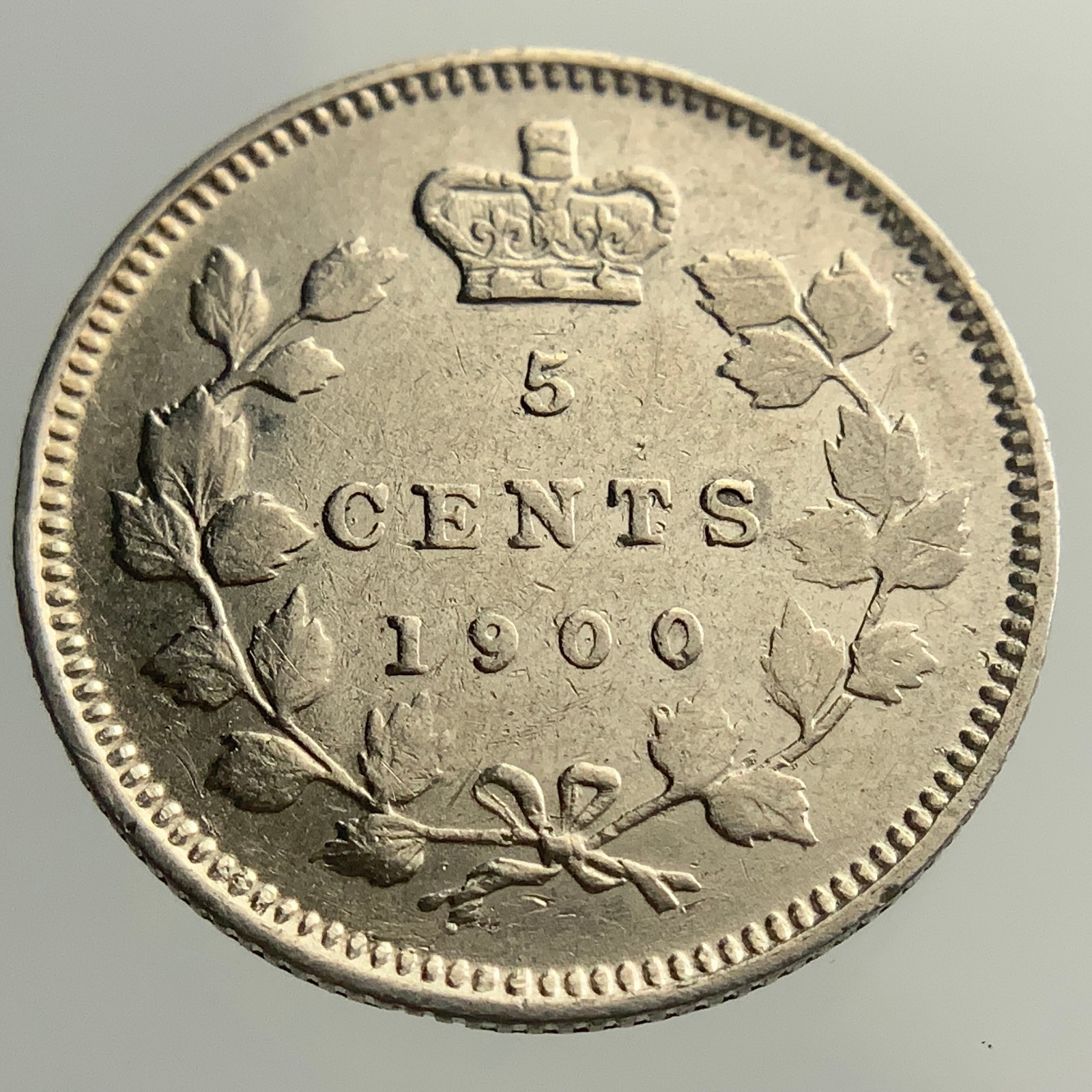 1900 Oval 0 Canada Small Five Cents Victoria Circulated 5 Silver Coin NGS023