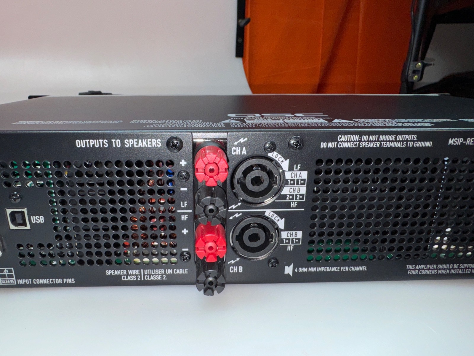 QSC GXD 8 2ch Digital Amplifier W/ Onboard DSP
