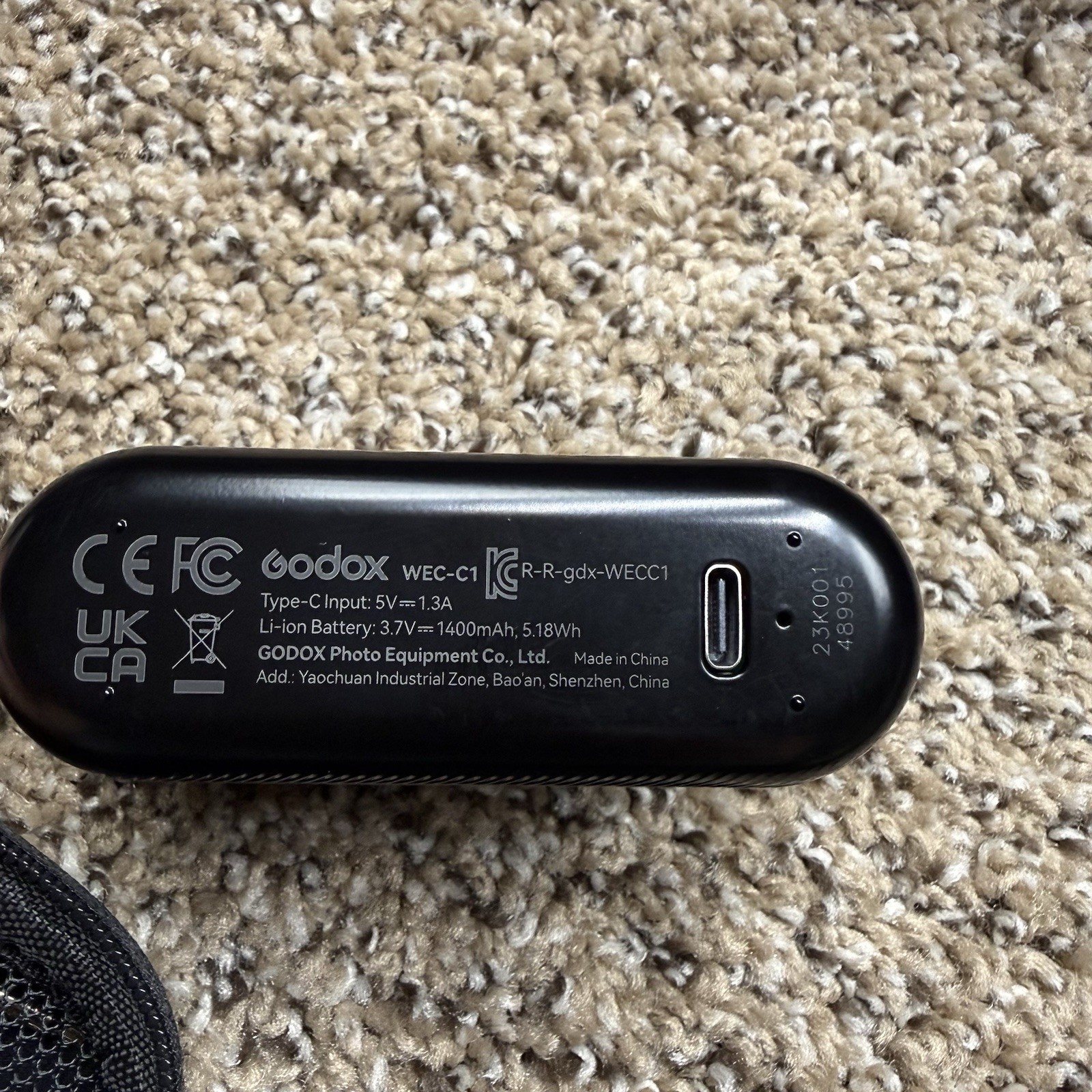 GODOX WEC Kit 2 2.4GHz Wireless Omnidirectional Lavalier Microphone System