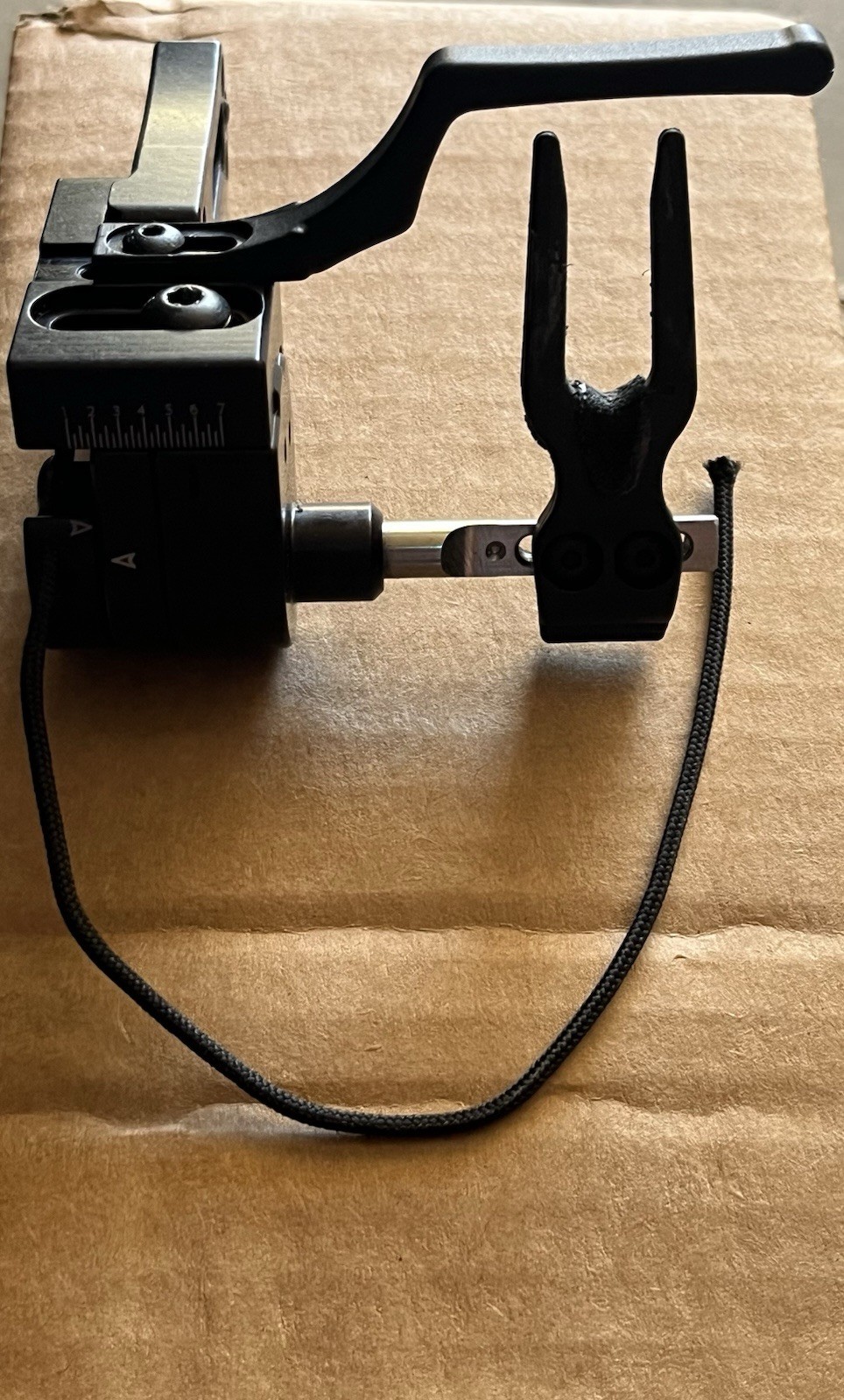 Ripcord Max Arrow Rest Left hand