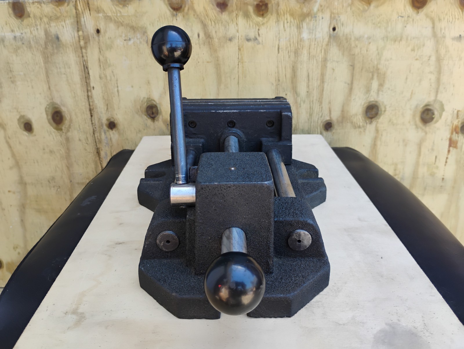 Elephant EQV-E6 Manual Vice 6" × 6-1/8" Jaw Size