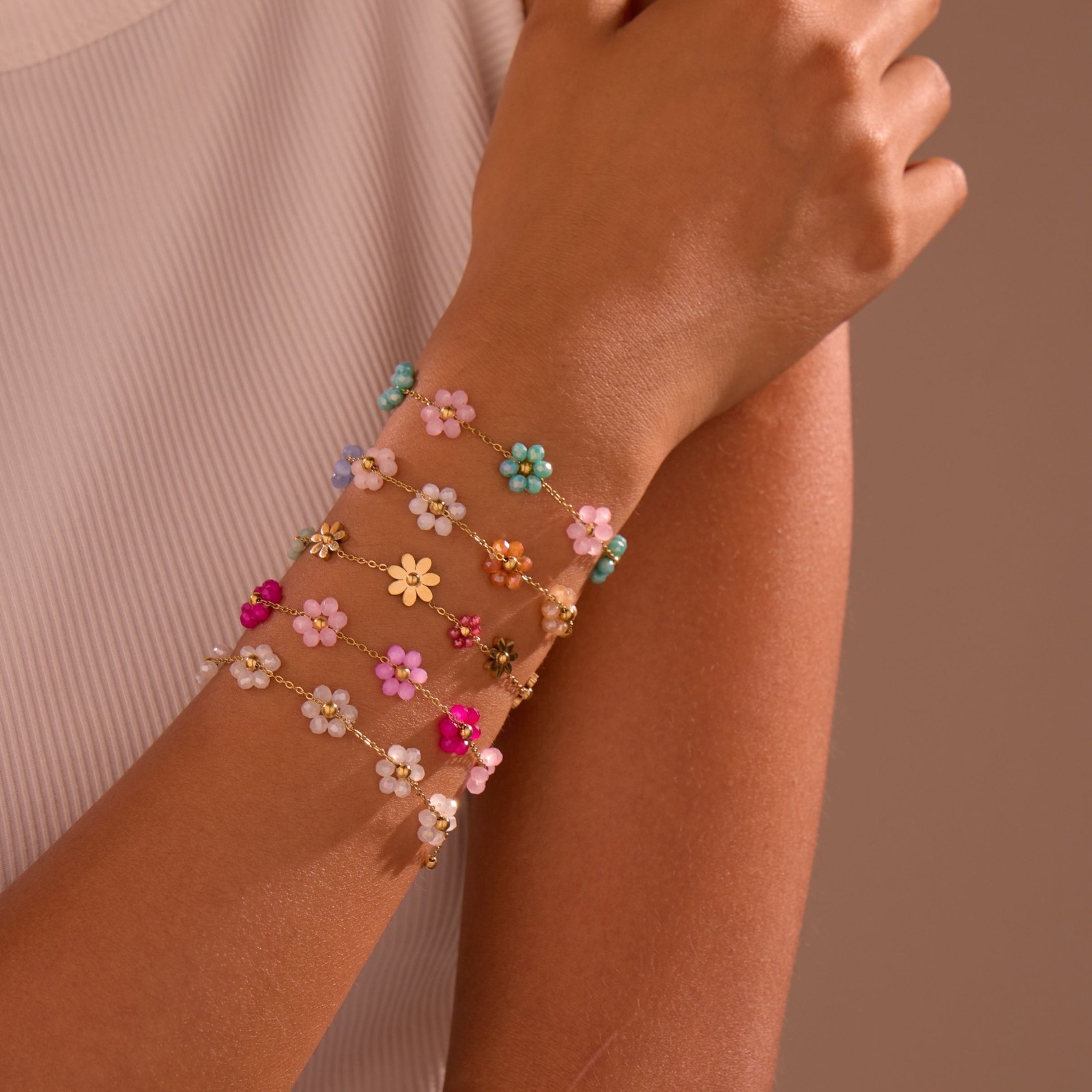 Handmade Floral Bead Bracelet – Waterproof Stainless Steel, Colorful & Adjustabl