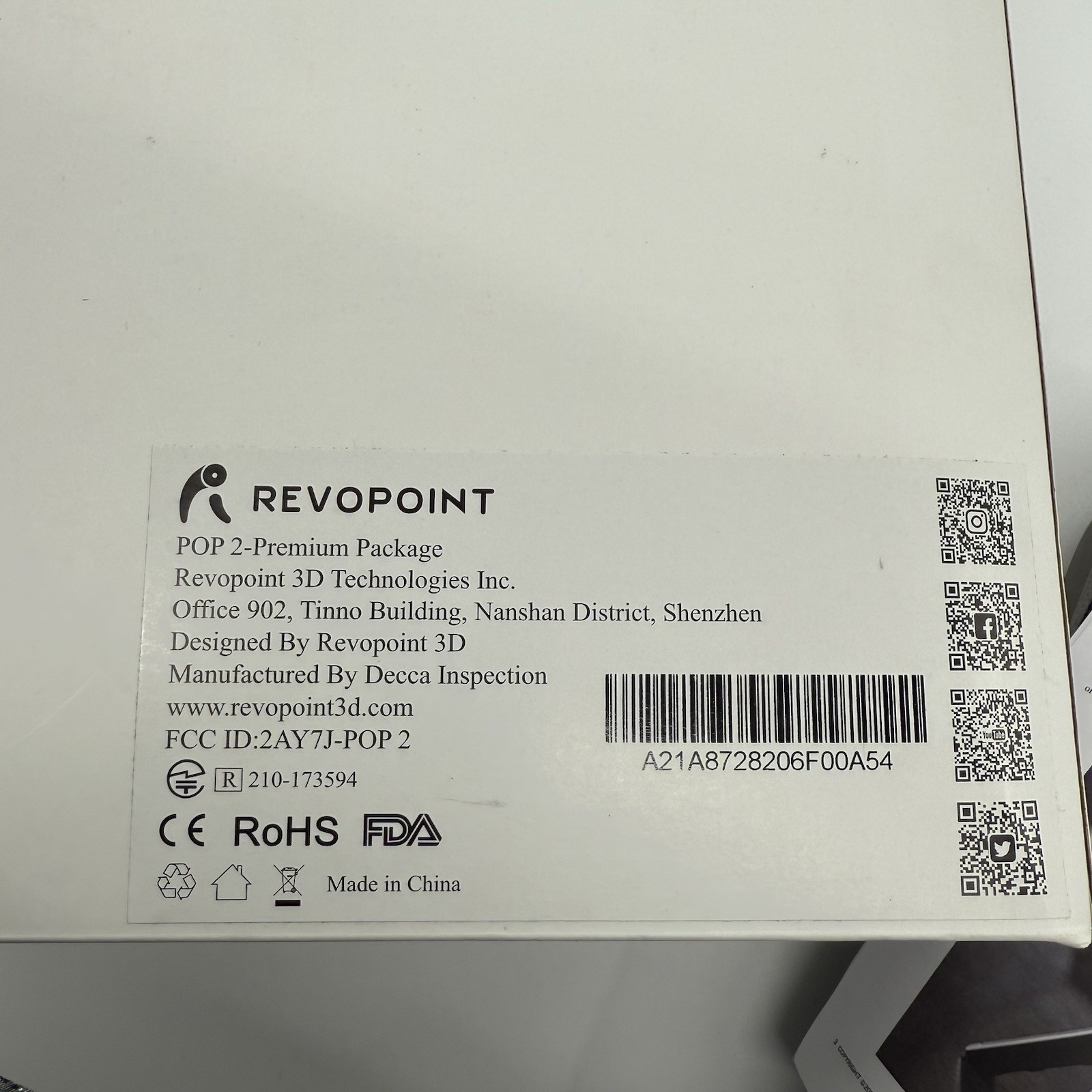 Revopoint POP 2 Premium 3D Scanner 0.05mm Precision, Turntable, & Stabilizer