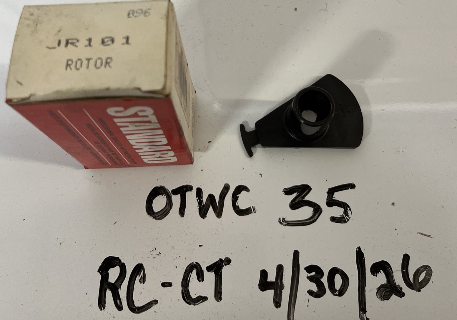JR101 Distributor Rotor-Natural Standard Automotive Parts New In Box