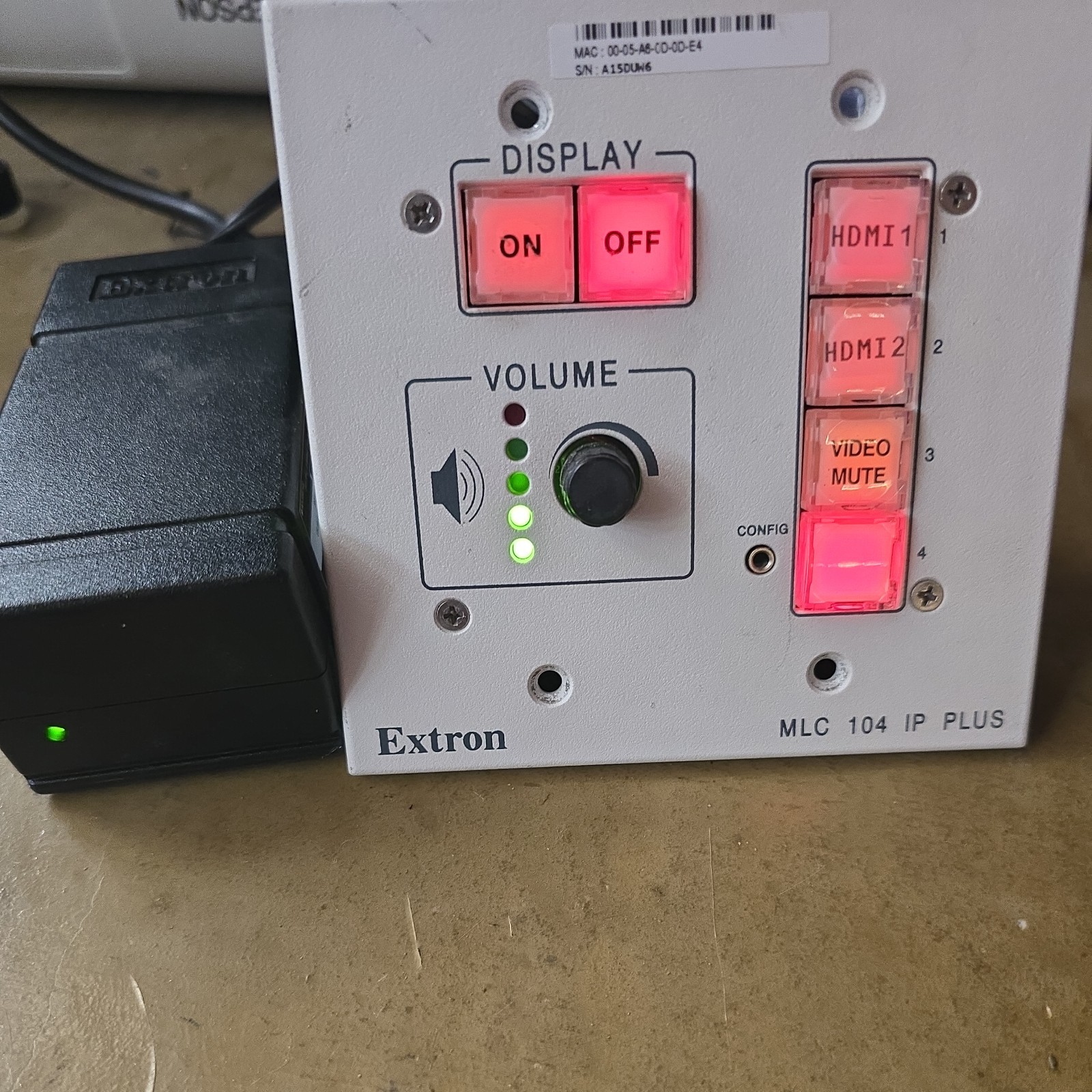 Extron Electronics MLC 104 IP Plus MediaLink Button Controller