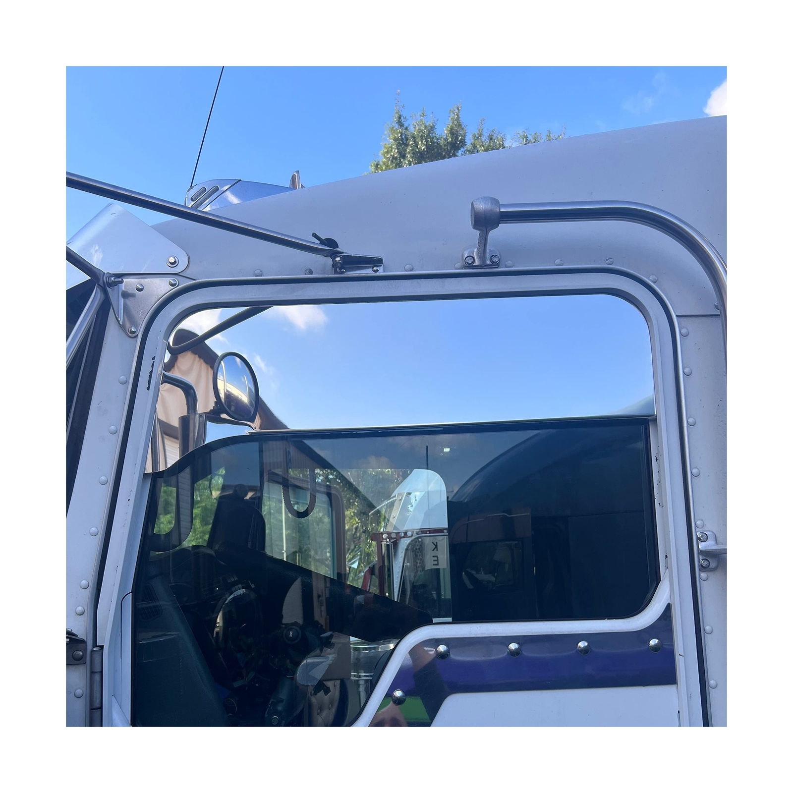 Kenworth T600, T800 & W900 8 Inch Flange Chop Top Windows Set By Floridas Fin...
