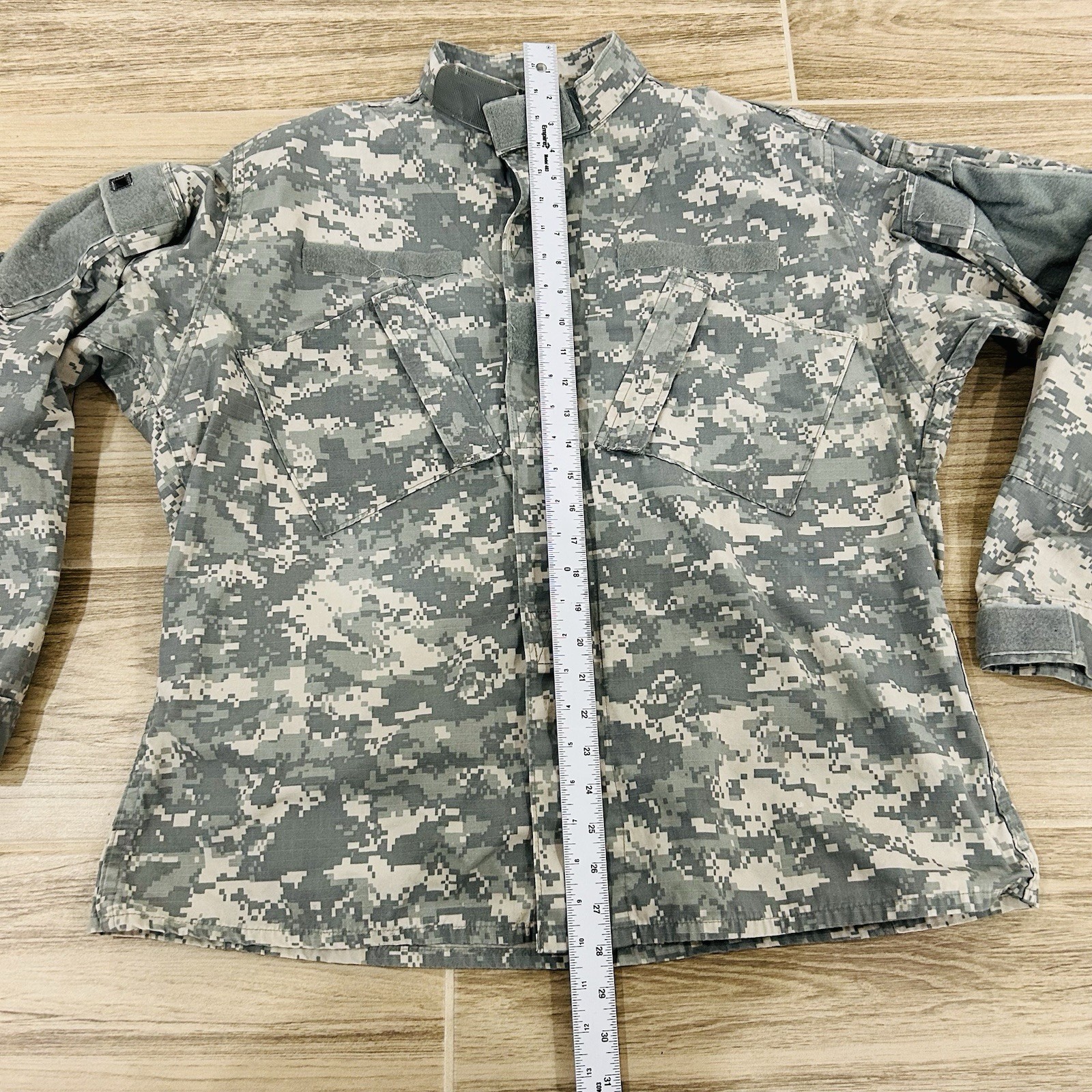 Army combat uniform coat spm100-05-d-0419 mens large regular Digital Camo ACU