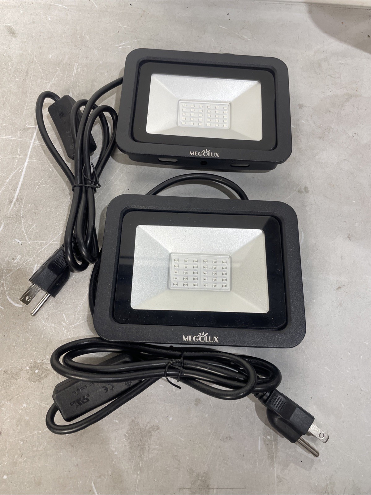 2 Pack 395nm 30W UV Black Light with US Standard Plug and Switch, 4.9ft Power...