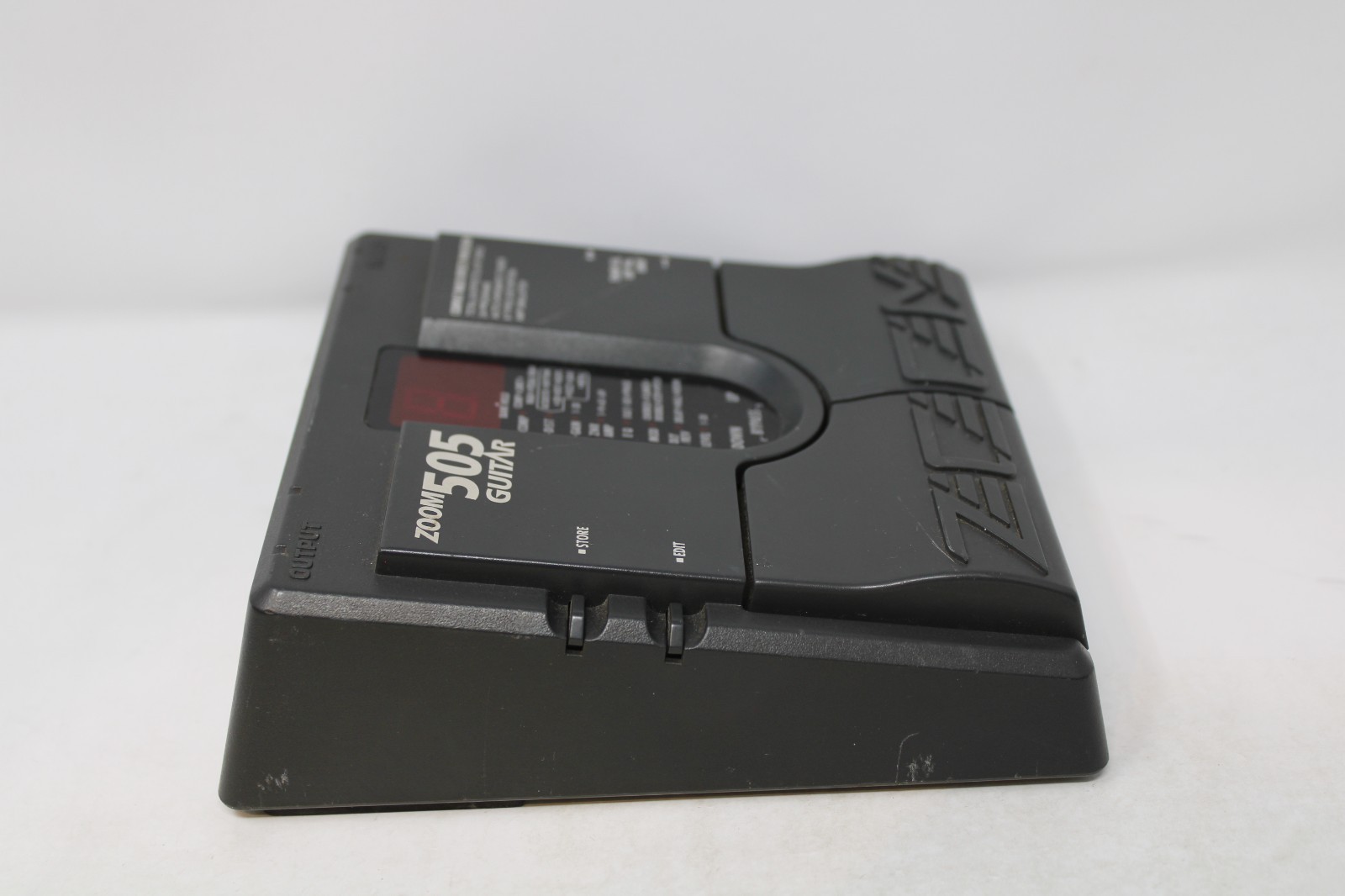 Zoom 505 Guitar Compact Multi-Effects Processor Uniy Only