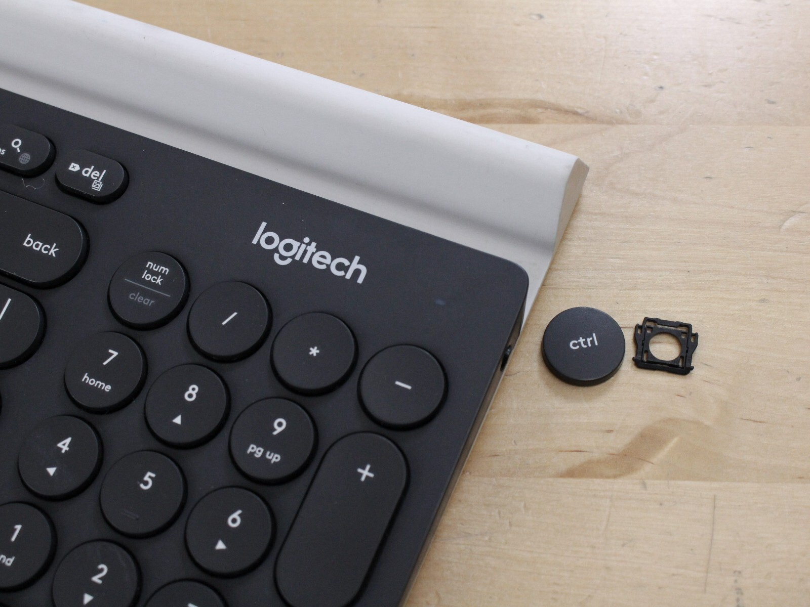 Logitech K780 Replacement KEY CAPS Only Includes Hinge Model Y-R0061 OEM Parts