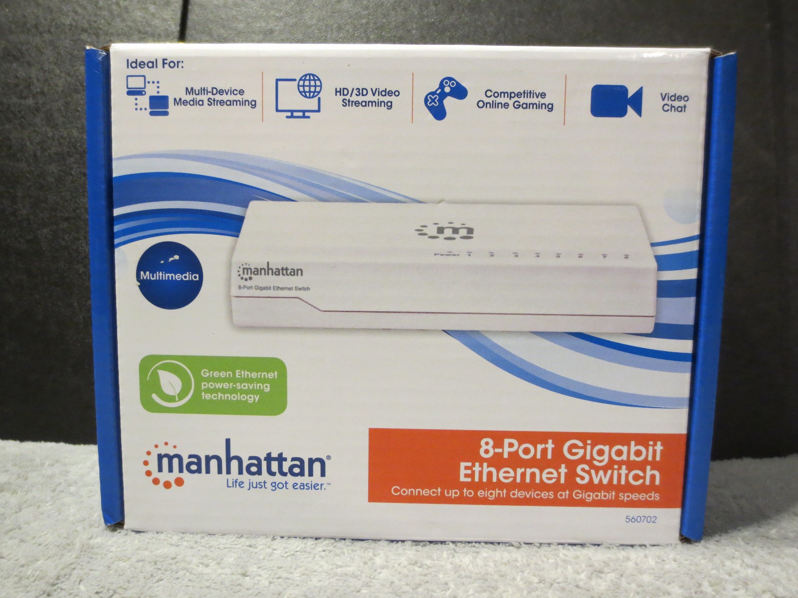 Manhattan 560702 8-Port Gigabit Ethernet Switch New & Sealed