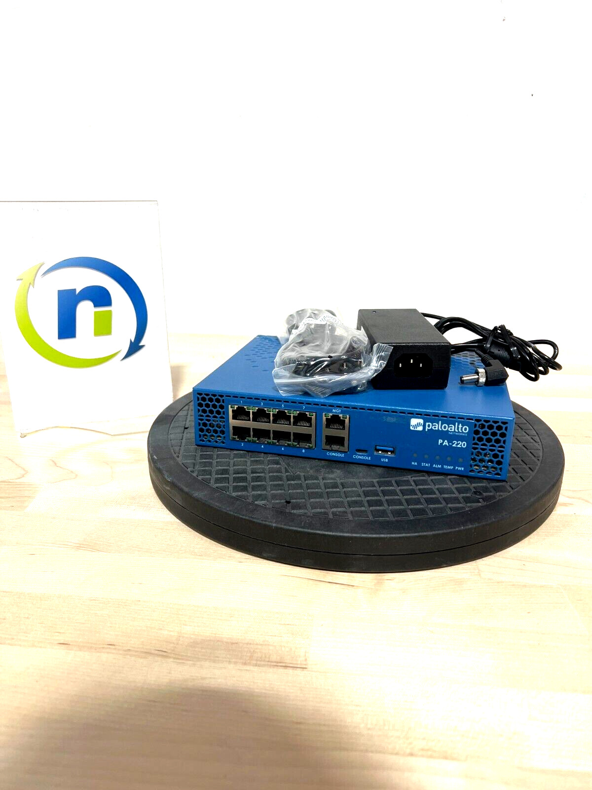 Palo Alto PA-220 Next Generation Firewall Appliance w/ PSU - 1 Year Warranty
