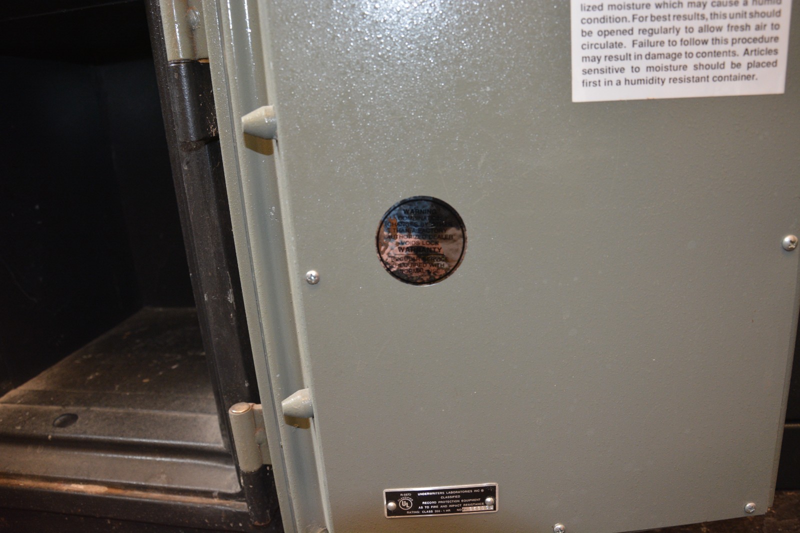 AMSEC Compact Fire Resistant Safe Mechanical Combination Used Pickup