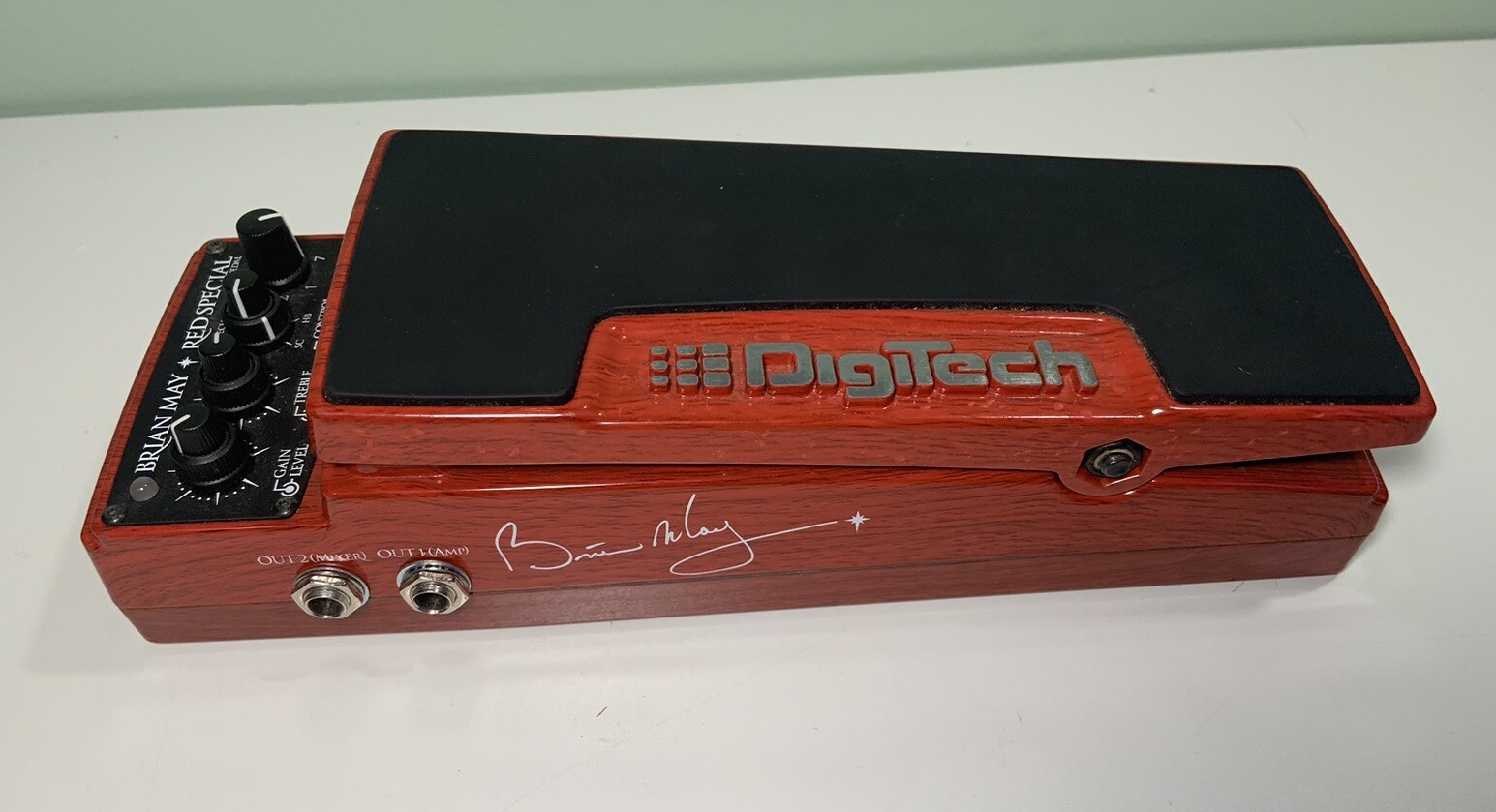 Digitech BRIAN MAY- Red Special Multi Effects Pedal w/Bag & Manual -No Adapter