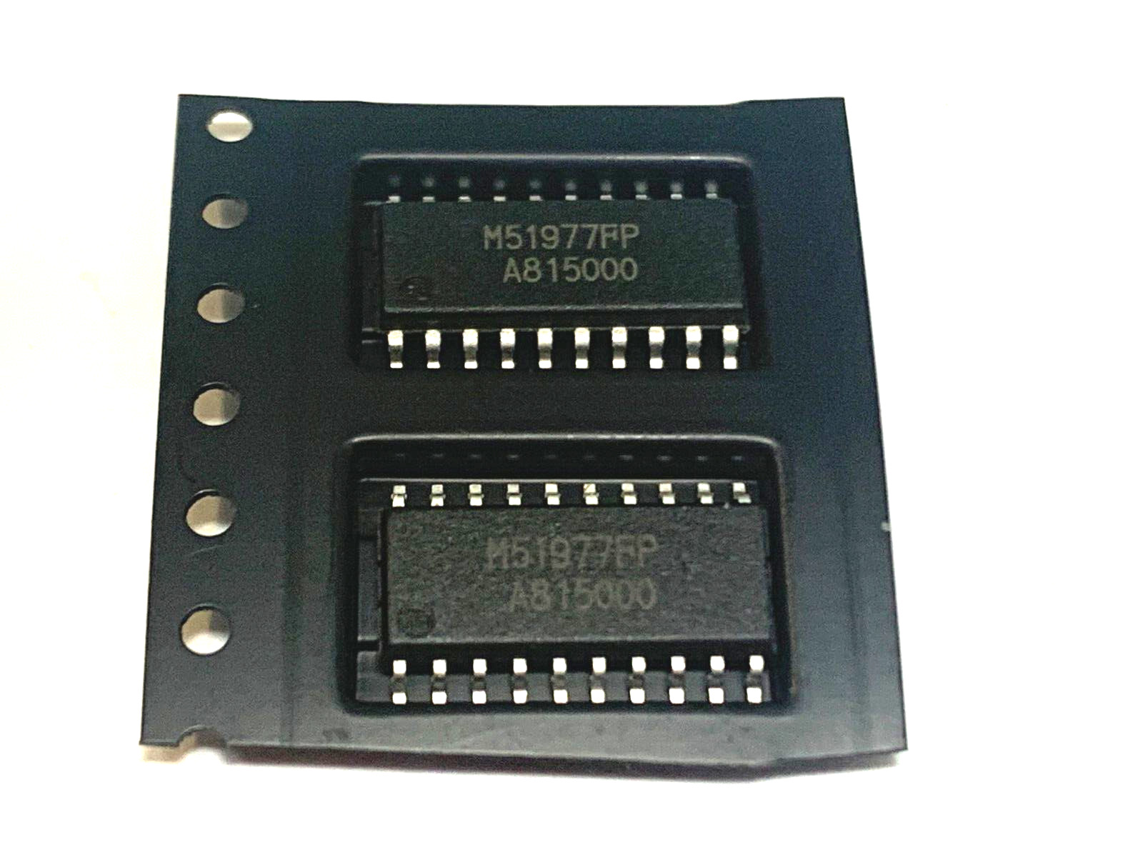 LOT OF 2  M51977FP SOP SWITCHING REGULATIR Original RENESAS FREE US Shipping