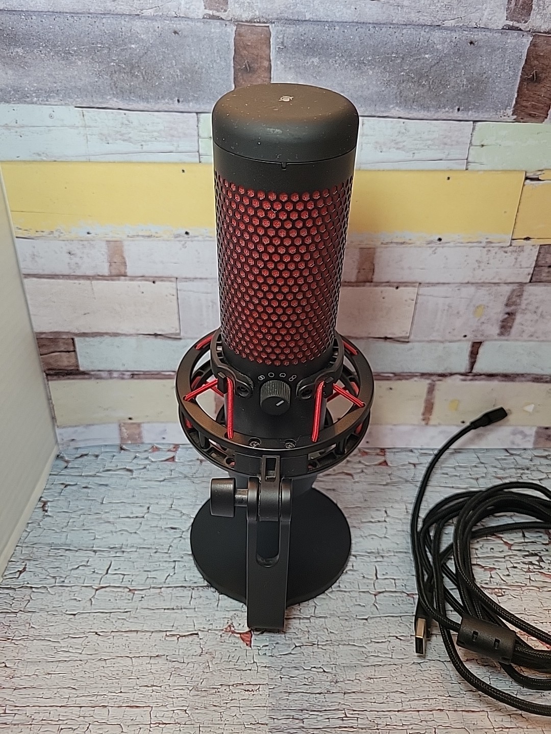 HyperX Solocast Gaming Microphone with USB Condenser Stream