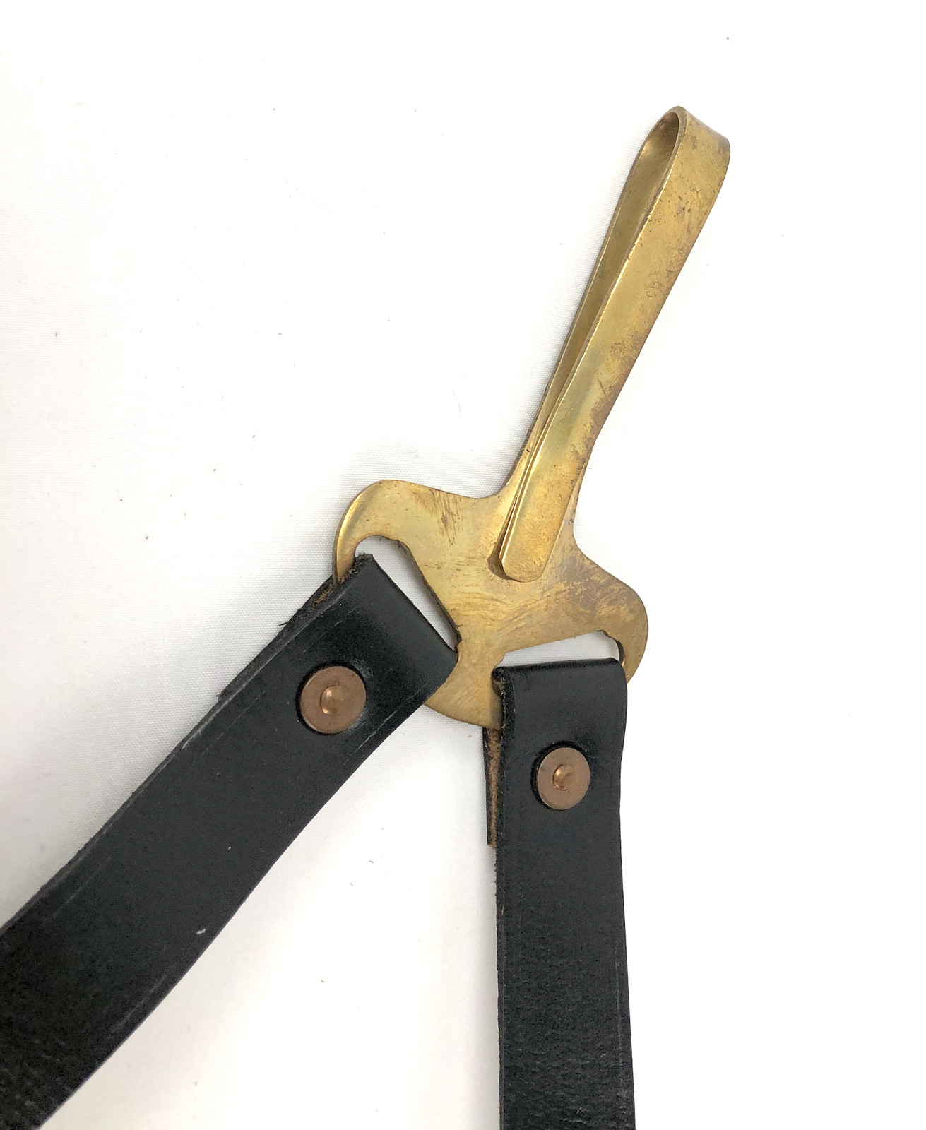 Black Leather Clip On Sword Hanger