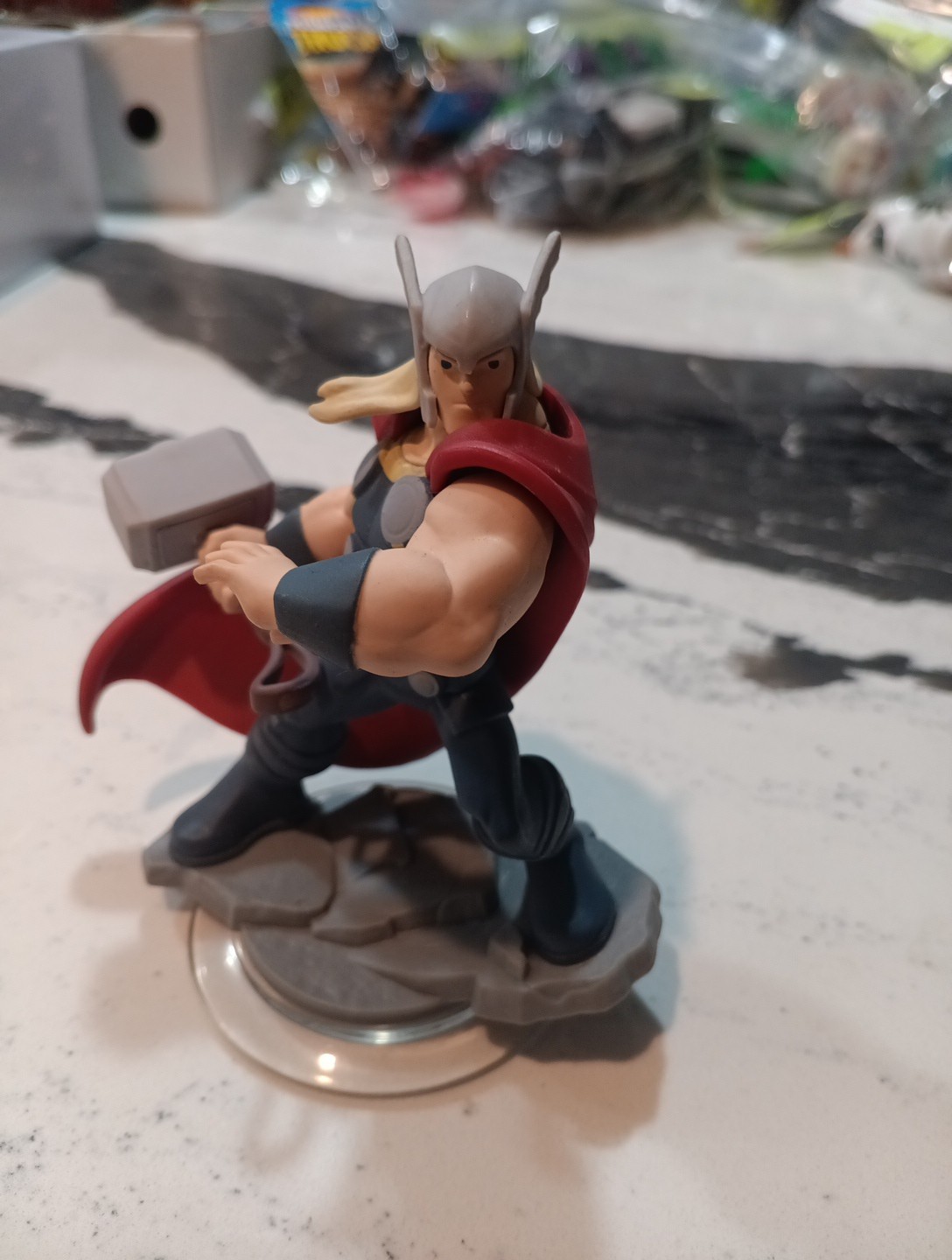 Disney Infinity 2.0 Avengers Thor Figure Free Shipping! T920