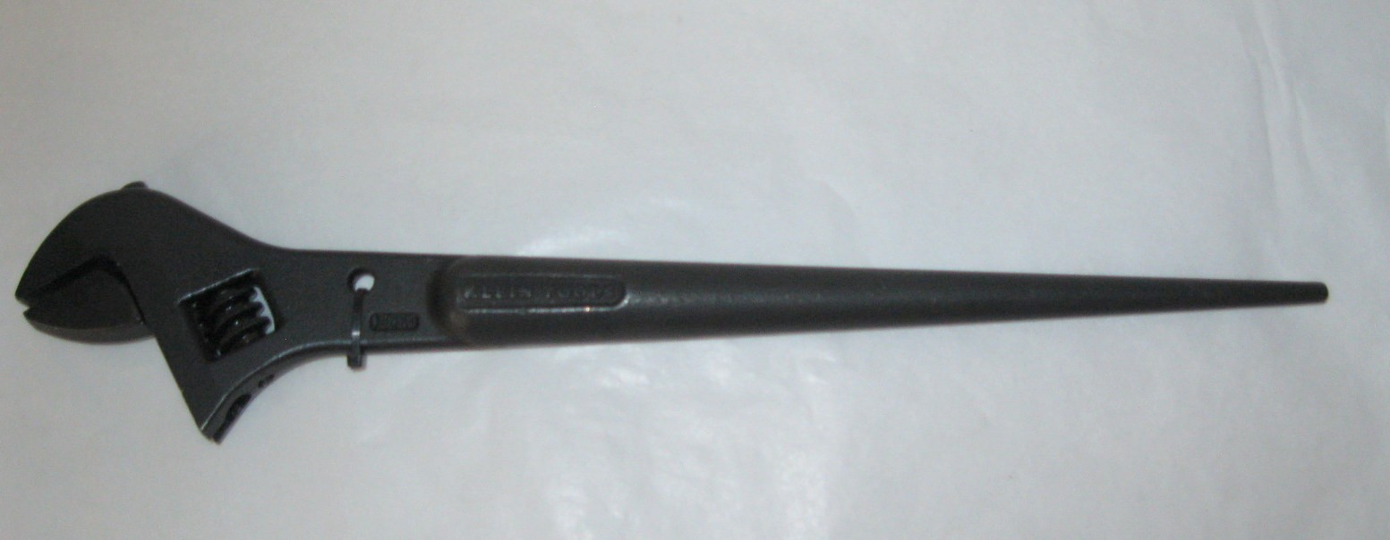 New Klein Tool 16' Adjustable Erection Spud Wrench w/Tether Hole