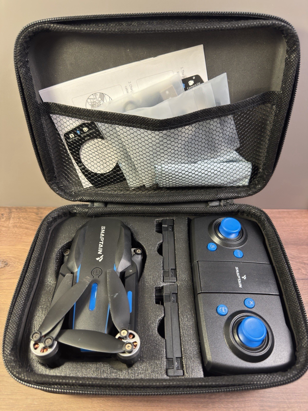 SNAPTAIN S5C Elite 1080p Foldable Drone w/ Remote & Case