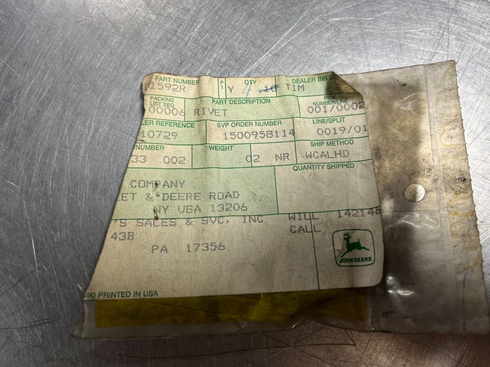 D1592R OEM John Deere Rivet QTY 2