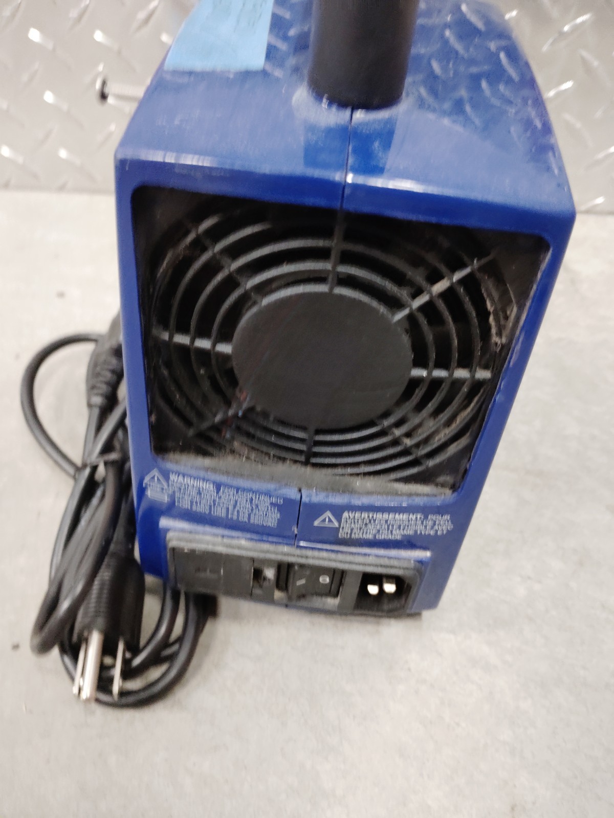 High-Quality Fiber Optic Light Source by Designs for Vision, Inc.